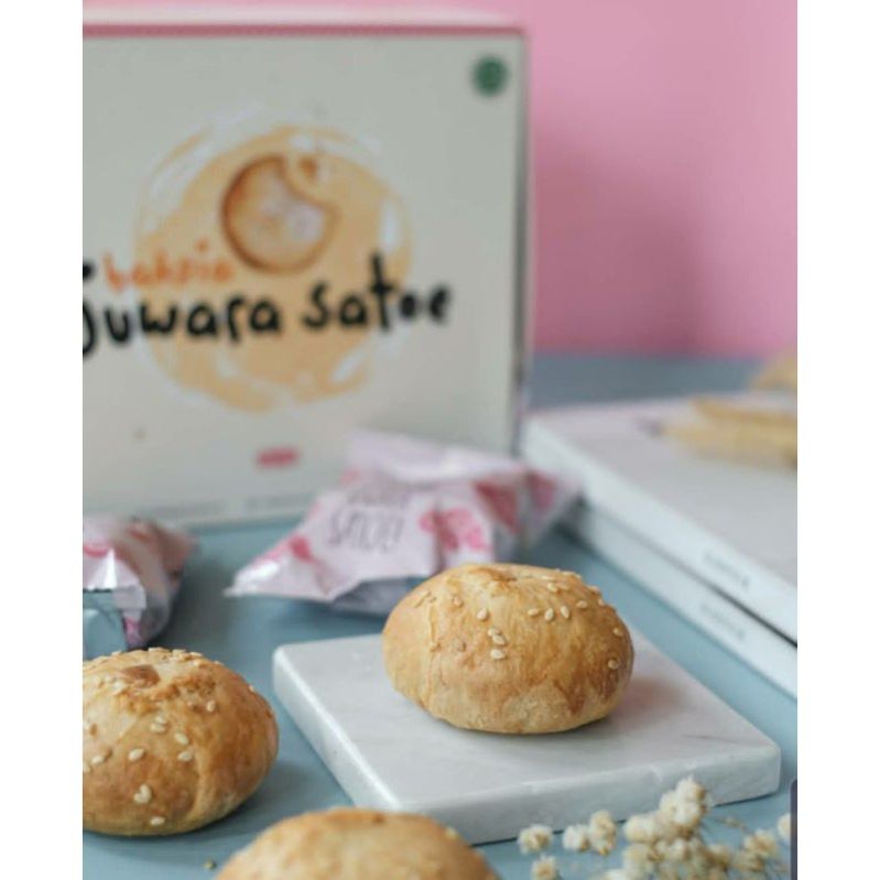 Bakpia Kering Kacang Ijo Asin Isi 10